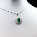 گردنبند نقره زنانه طرح ماهک با سنگ عقیق سبز - Image 3