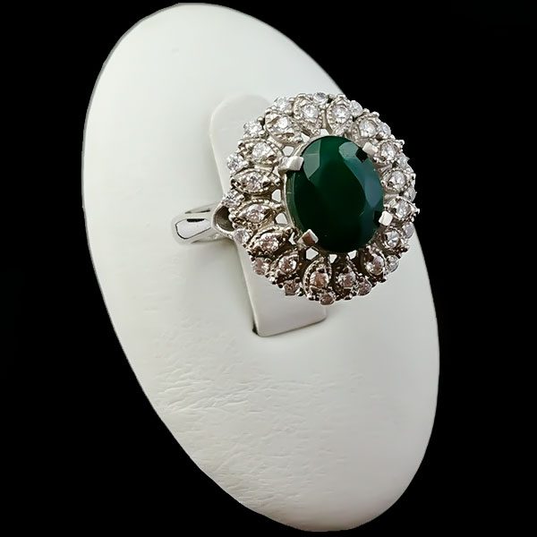 بهترین انگشتر زمرد نفیس