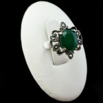 انگشتر نقره زنانه طرح ستاره مارکازیت با سنگ زمرد الماس تراش