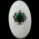 انگشتر نقره زنانه طرح ستاره مارکازیت با سنگ زمرد الماس تراش - Image 2