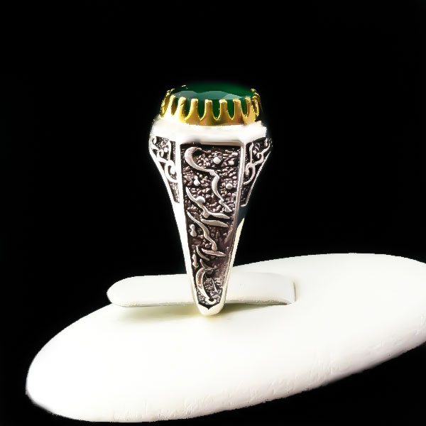 انگشتر نقره مردانه طرح حیدر امیرالمومنین با سنگ زمرد الماس تراش - Image 4