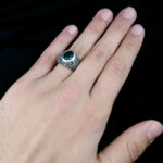 انگشتر نقره مردانه طرح سدره المنتهی با سنگ زمرد الماس تراش - Image 3