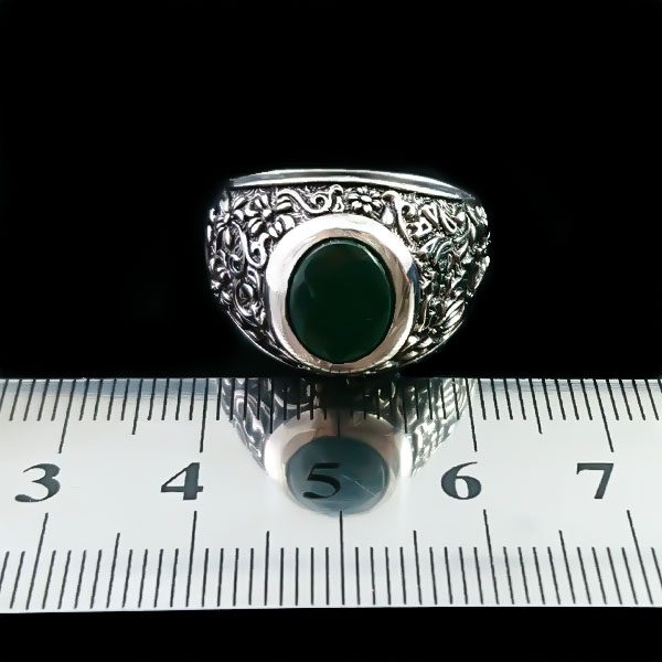 انگشتر نقره مردانه طرح سدره المنتهی با سنگ زمرد الماس تراش - Image 2
