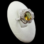 انگشتر نقره زنانه طرح کیناز با سنگ الکساندریت الماس تراش - Image 4