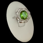 انگشتر نقره زنانه طرح کیناز با سنگ الکساندریت الماس تراش