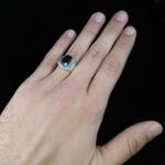 انگشتر نقره مردانه طرح دامون با سنگ گارنت الماس تراش - Image 2