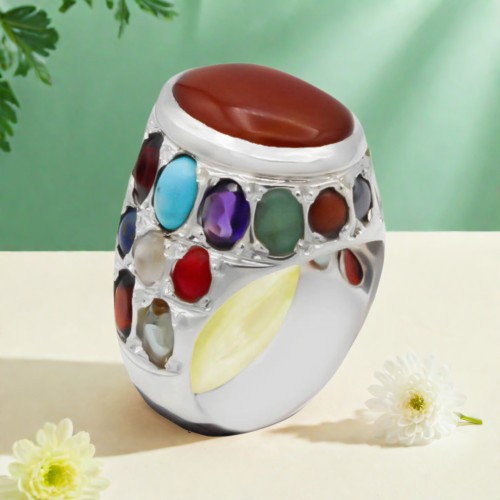 انگشتری عقیق با تزیین سنگ های قیمتی