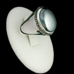 انگشتر نقره مردانه دست ساز طرح فیلی با سنگ حدید صینی + حکاکی