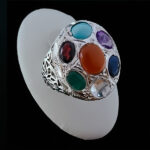 انگشتر نقره مردانه طرح فاخر امید با چند سنگ معدنی اصل