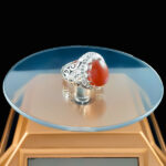 انگشتر نقره مردانه دست ساز طرح آرتین با سنگ عقیق یمنی سرخ و آیینه کاری - Image 3