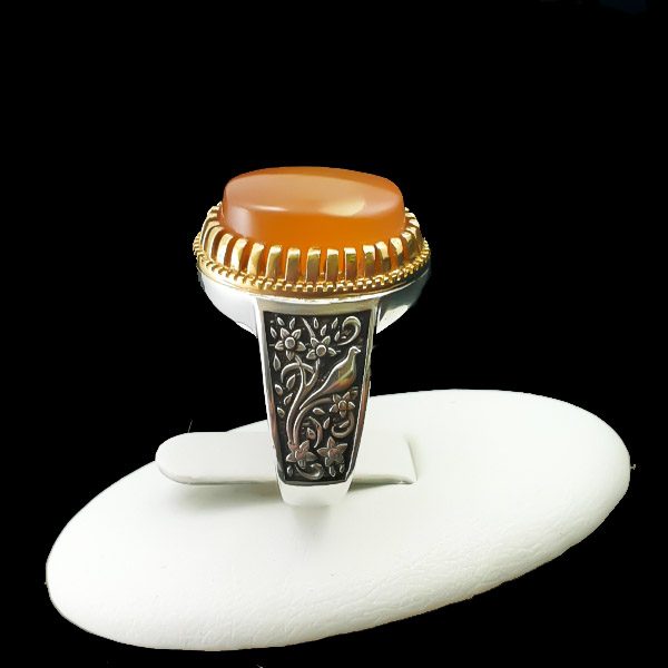 انگشتر نقره مردانه طرح دور طلایی بایگان با سنگ عقیق یمنی سرخ - Image 2