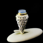 انگشتر نقره مردانه دست ساز فاخر دور طلایی طرح بهاوند با سنگ عقیق کبود یمنی - Image 5