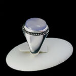 انگشتر نقره مردانه دست ساز طرح فیلی با سنگ عقیق کبود یمنی - Image 4