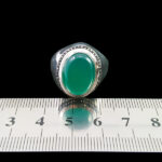 انگشتر نقره مردانه دست ساز طرح فیلی با سنگ عقیق سبز اصلی - Image 3