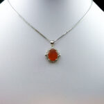 گردنبند نقره زنانه طرح مرضیه با سنگ عقیق سرخ یمنی اصل
