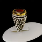 انگشتر نقره مردانه طرح دور طلایی بهمرد با سنگ گارنت الماس تراش - Image 4