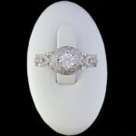 حلقه نقره زنانه طرح چند نگین فاخره - Image 3