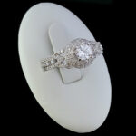 حلقه نقره زنانه طرح چند نگین فاخره