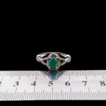 انگشتر عقیق سبز نقره زنانه طرح فرینا - Image 4