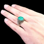 انگشتر زمرد نقره مردانه طرح پاکمهر - Image 6