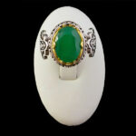 انگشتر نقره مردانه طرح دور طلایی فانتزی یا علی با سنگ زمرد الماس تراش - Image 4