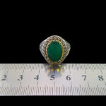 انگشتر نقره مردانه طرح دور طلایی پرشان با سنگ زمرد الماس تراش - Image 2