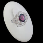 انگشتر نقره زنانه طرح اطلس با سنگ گارنت الماس تراش