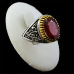 انگشتر گارنت نقره مردانه طرح دور طلایی یا زینب کبری (س)