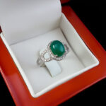 انگشتر عقیق سبز نقره زنانه طرح رشیده‌‌‌ - Image 4