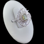 انگشتر الکساندریت الماس تراش نقره زنانه طرح ساجده - Image 4