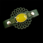 دستبند شرف الشمس زنانه نقره چرم طبیعی طرح یشمی خورشیدی + حکاکی