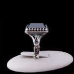 انگشتر حدید صینی نقره مردانه طرح کلاسیک رهبری + حکاکی - Image 6