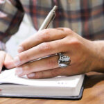 انگشتر حدید صینی نقره مردانه طرح ژوبین + حکاکی‌‌‌ - Image 3