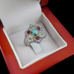 انگشتر نقره زنانه چندنگین اصل طرح شمشاد - Image 3