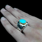 انگشتر نقره فیروزه نیشابوری فاخر دست ساز مردانه طرح هورمرد - Image 3