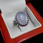 انگشتر عقیق کبود یمنی نقره مردانه طرح سیاه قلم یوسف - Image 4