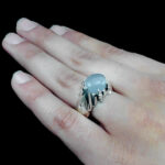 انگشتر عقیق کبود یمنی نقره مردانه دست ساز فاخر طرح گشتاسب - Image 4