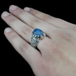 انگشتر عقیق کبود یمنی نقره مردانه طرح مهرزاد - Image 2