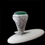 انگشتر عقیق سبز نقره مردانه دست ساز طرح فاخر تیمور - Image 3