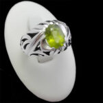 انگشتر زبرجد نقره مردانه دست ساز طرح رامیاد