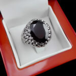 انگشتر گارنت الماس تراش نقره مردانه دست ساز فاخر طرح پولکی نوتریکا - Image 2