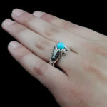 انگشتر فیروزه نیشابوری دست ساز نقره مردانه طرح بیژن - Image 2