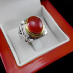 انگشتر عقیق یمنی سرخ نقره مردانه دست ساز فاخر طرح سرافراز‌‌‌ - Image 3