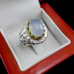 انگشتر عقیق کبود یمنی نقره مردانه دست ساز فاخر طرح مه زاد‌‌‌ - Image 3