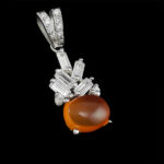 گردنبند عقیق سرخ یمنی نقره زنانه طرح متاین