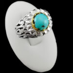 انگشتر نقره فیروزه نیشابوری دست ساز مردانه طرح دورطلایی عبید‌‌‌