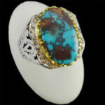 انگشتر نقره فیروزه نیشابوری دست ساز مردانه طرح دورطلایی برنا‌‌‌ - Image 4