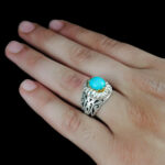 انگشتر نقره فیروزه نیشابوری دست ساز مردانه طرح دورطلایی فرنود - Image 3