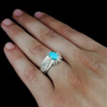 انگشتر فیروزه نیشابوری دست ساز نقره مردانه طرح صاحب - Image 3