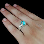 انگشتر فیروزه نیشابوری دست ساز نقره مردانه طرح اوژن - Image 4